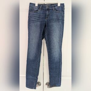 Universal Thread Women's Dark Blue Mid Rise Skinny Jeans 12/31L